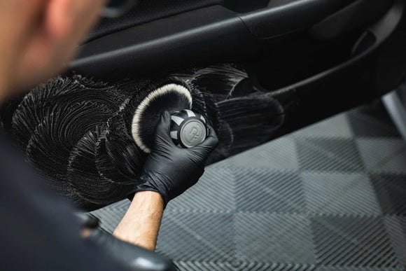 DETAIL FACTORY - Curveball XL (Extra-Large Ultra-Soft Detailing Brush)