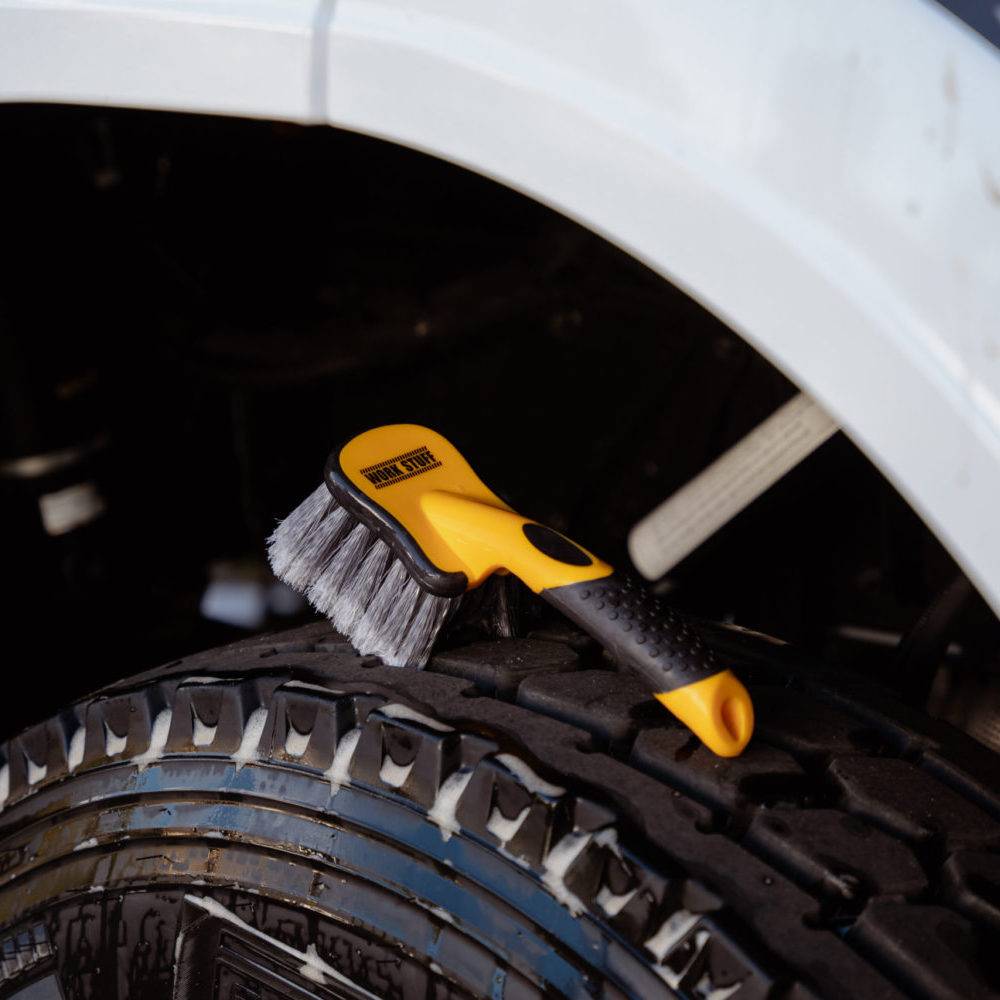 WORKSTUFF - Monsoon Wheel Brush | Centre de l'auto Élégance